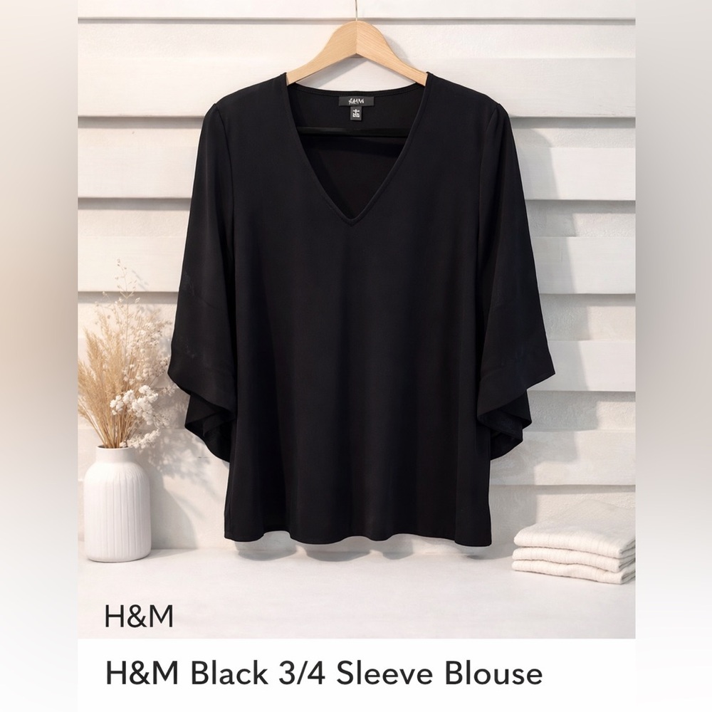 H&M Black 3/4 Sleeve Blouse